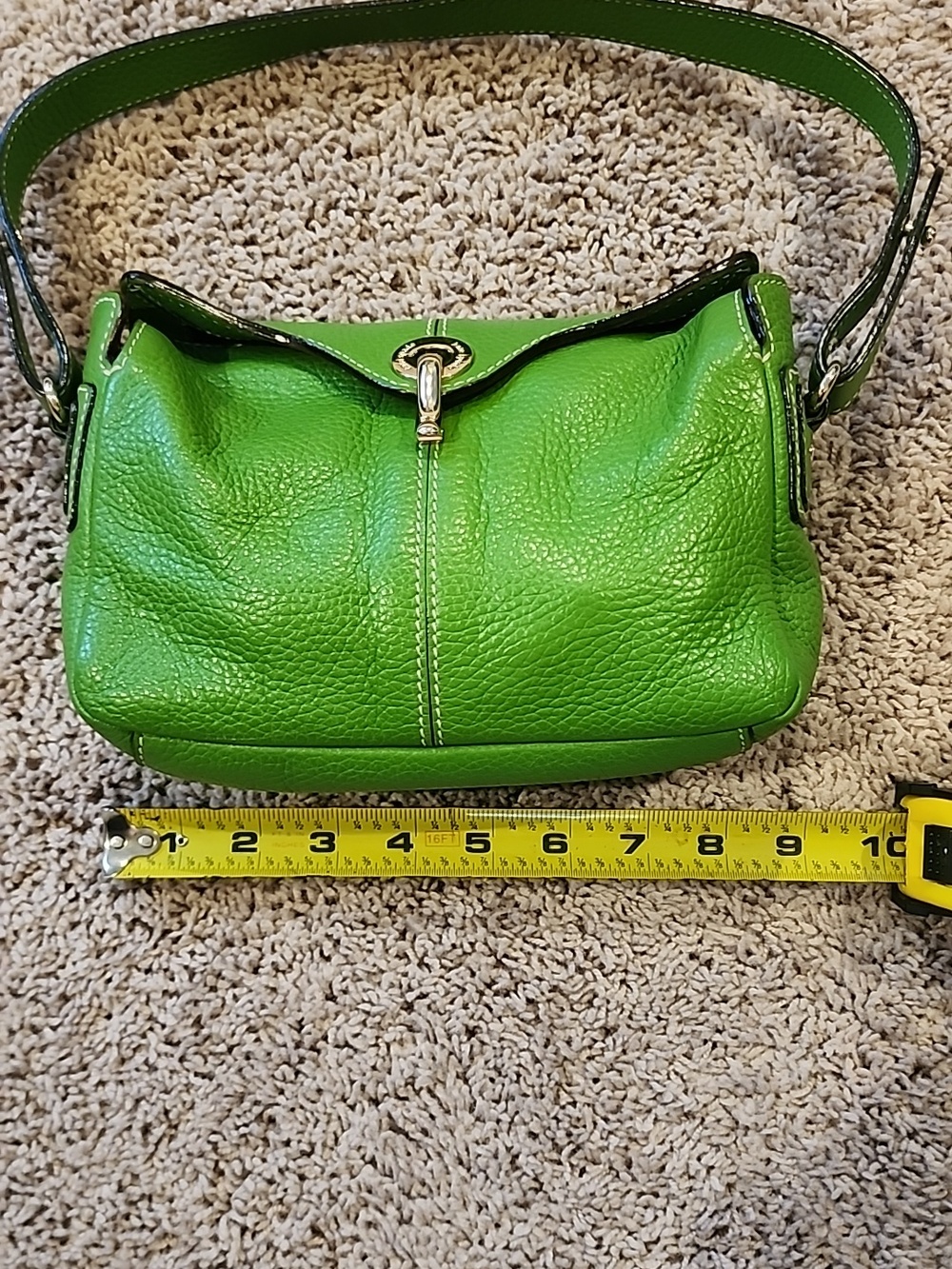 Kate Spade Purse - Picture 6 of 7
